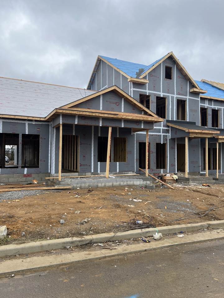 3253 Tasker Dr - Photo 1
