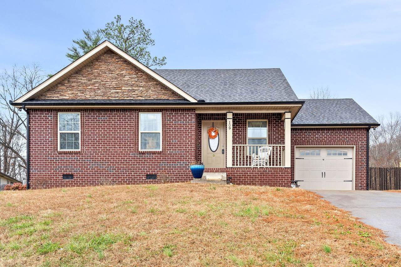 109 Bullock Dr - Photo 1