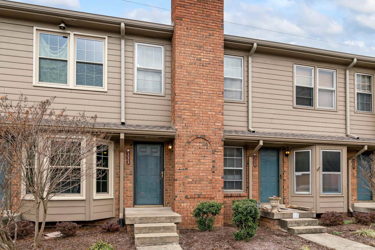 333 Hickory Pl - Photo 1