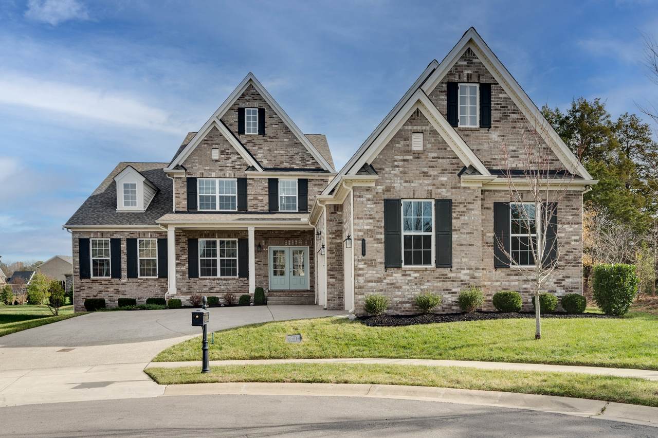 3268 Bradfield Dr - Photo 1