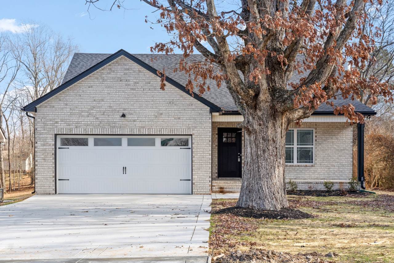 4 Dotsonville - Photo 1