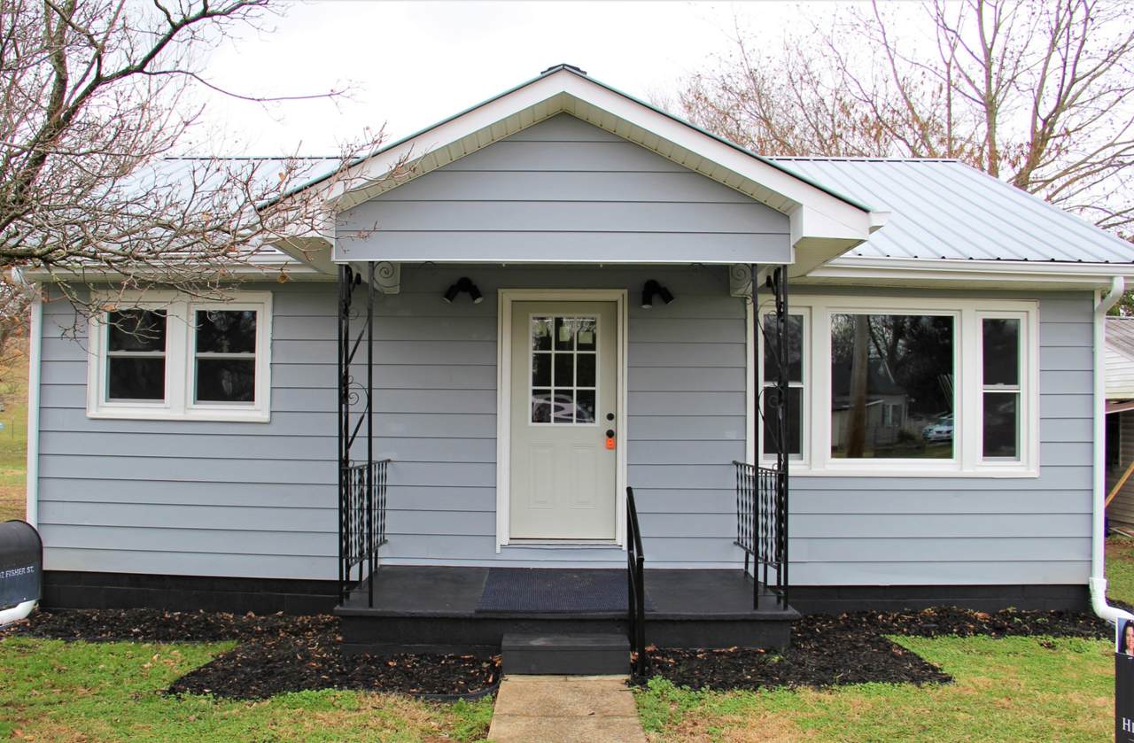102 Fisher St - Photo 1