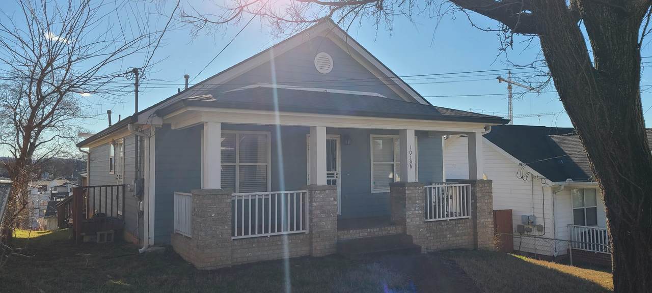1019B Argyle Ave - Photo 1