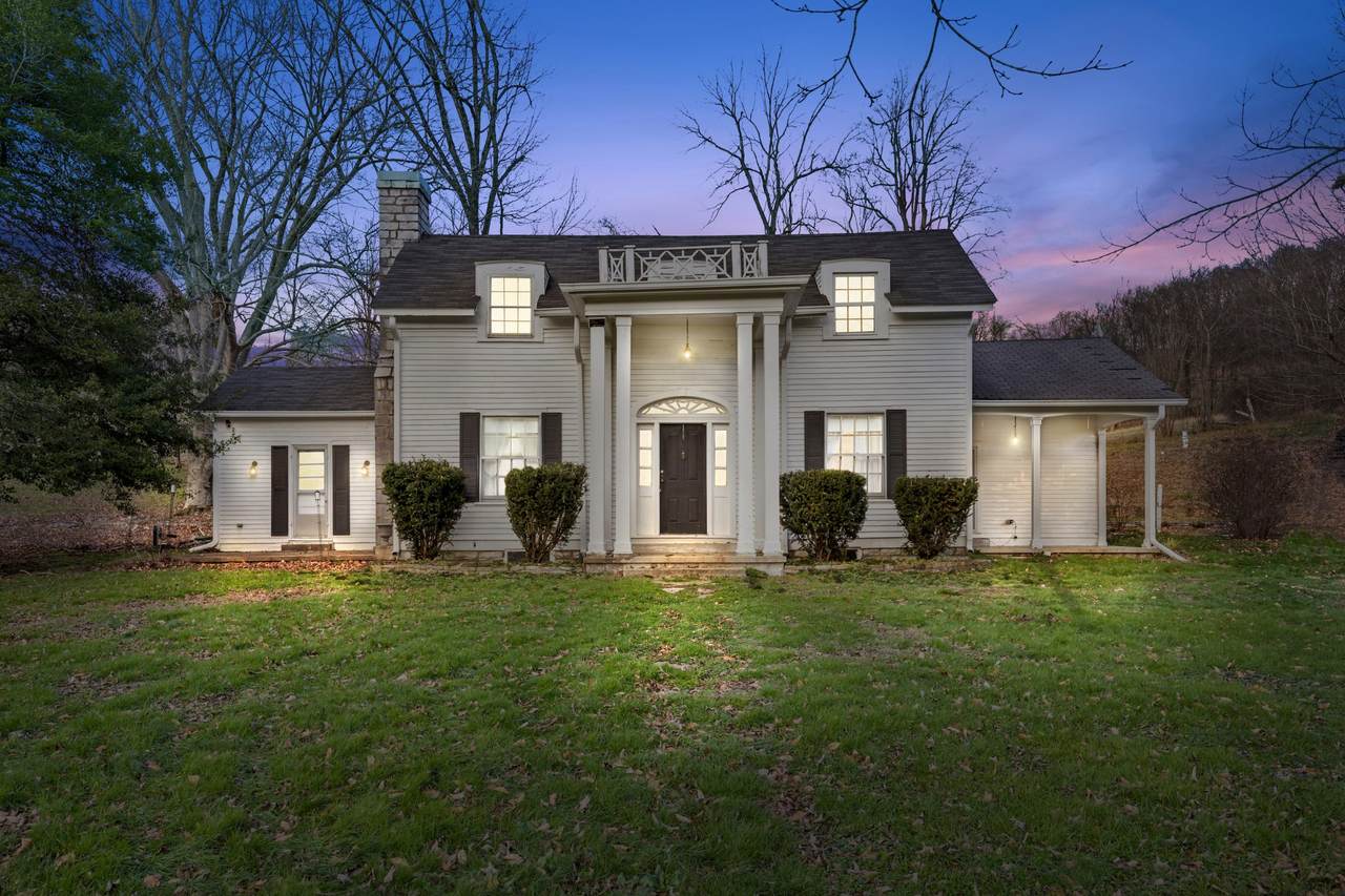 2405 Thompson Rd - Photo 1