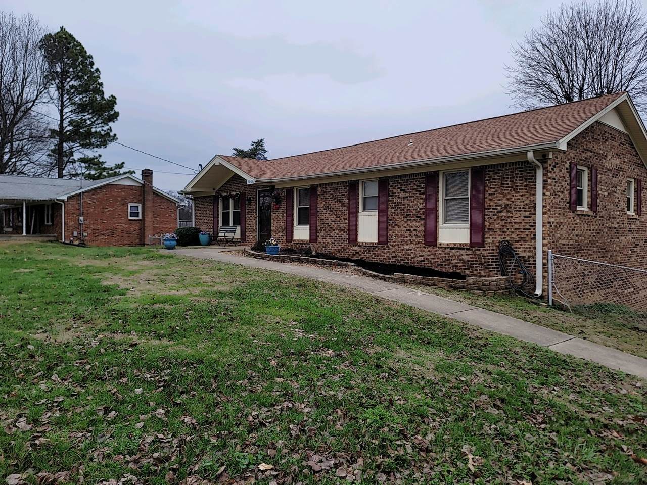700 Lookout Dr - Photo 1