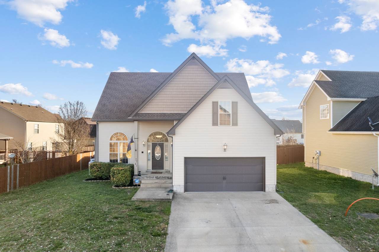 3747 Fox Hole Dr - Photo 1