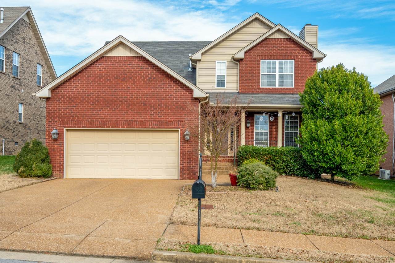 7704 Sunbar Ln - Photo 1