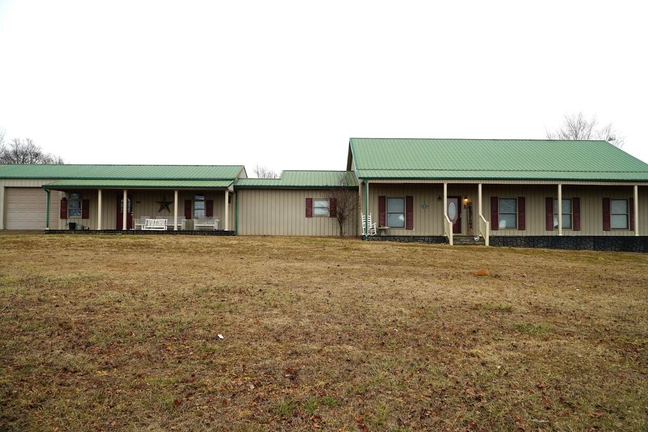 93 Dyer Rd - Photo 1