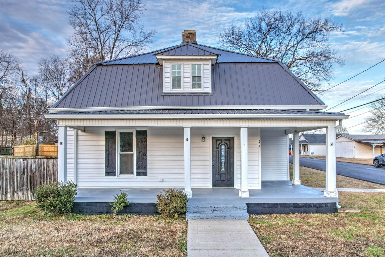 606 Florida Ave - Photo 1