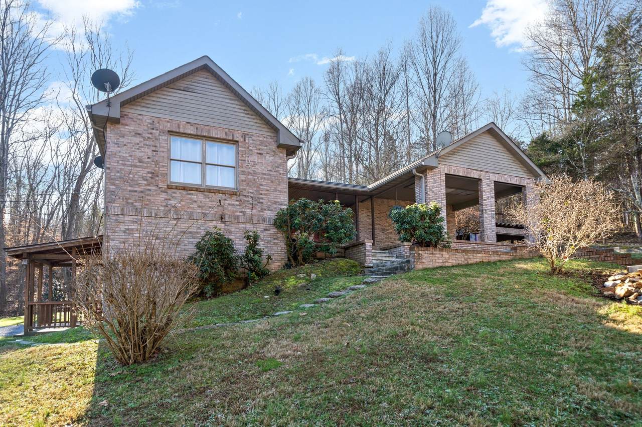 3123 Sweethome Rd - Photo 1