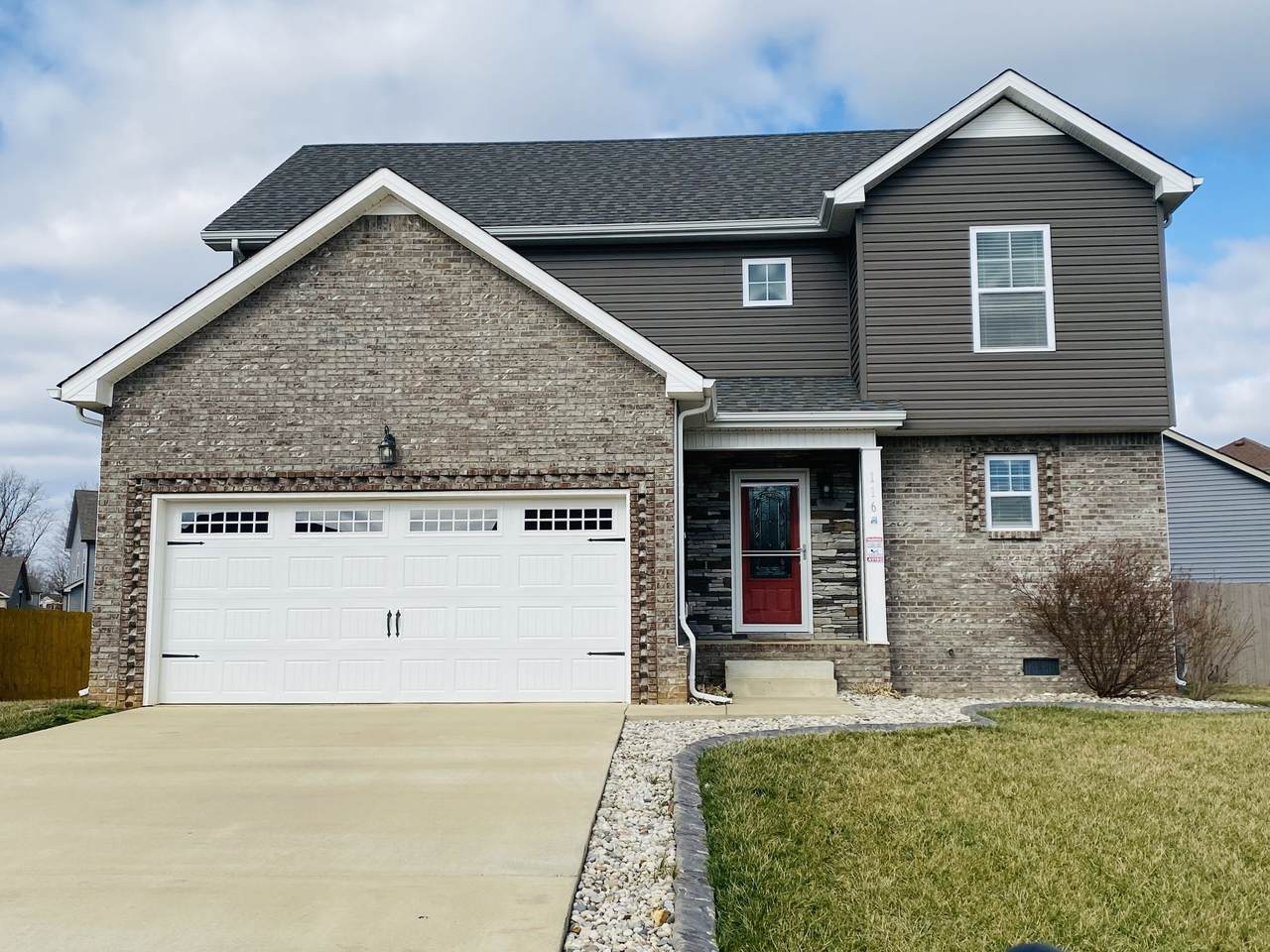 116 Sophie Ann Ct - Photo 1