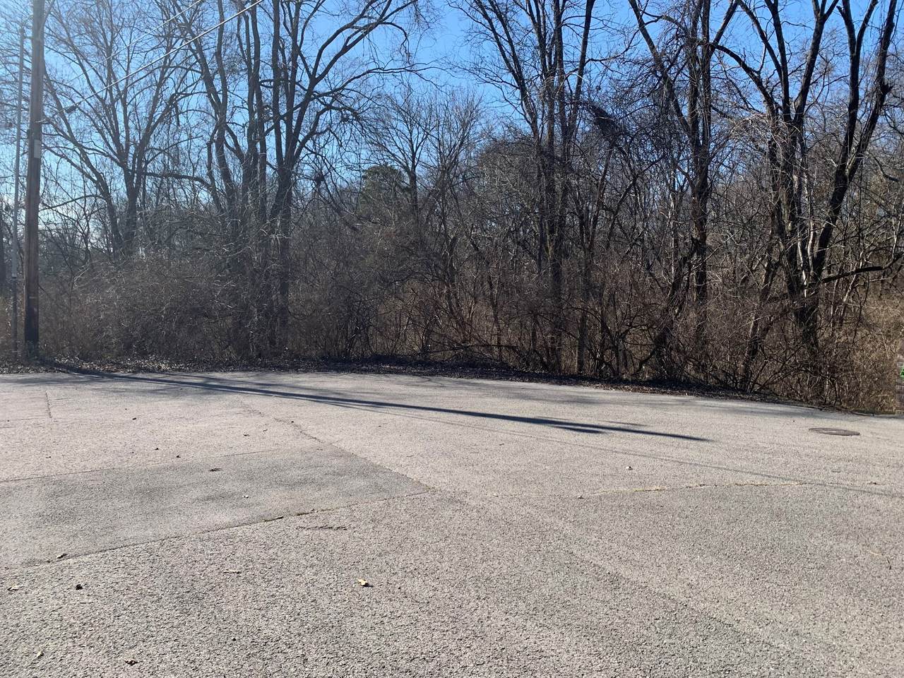 670 Walker Ct - Photo 1