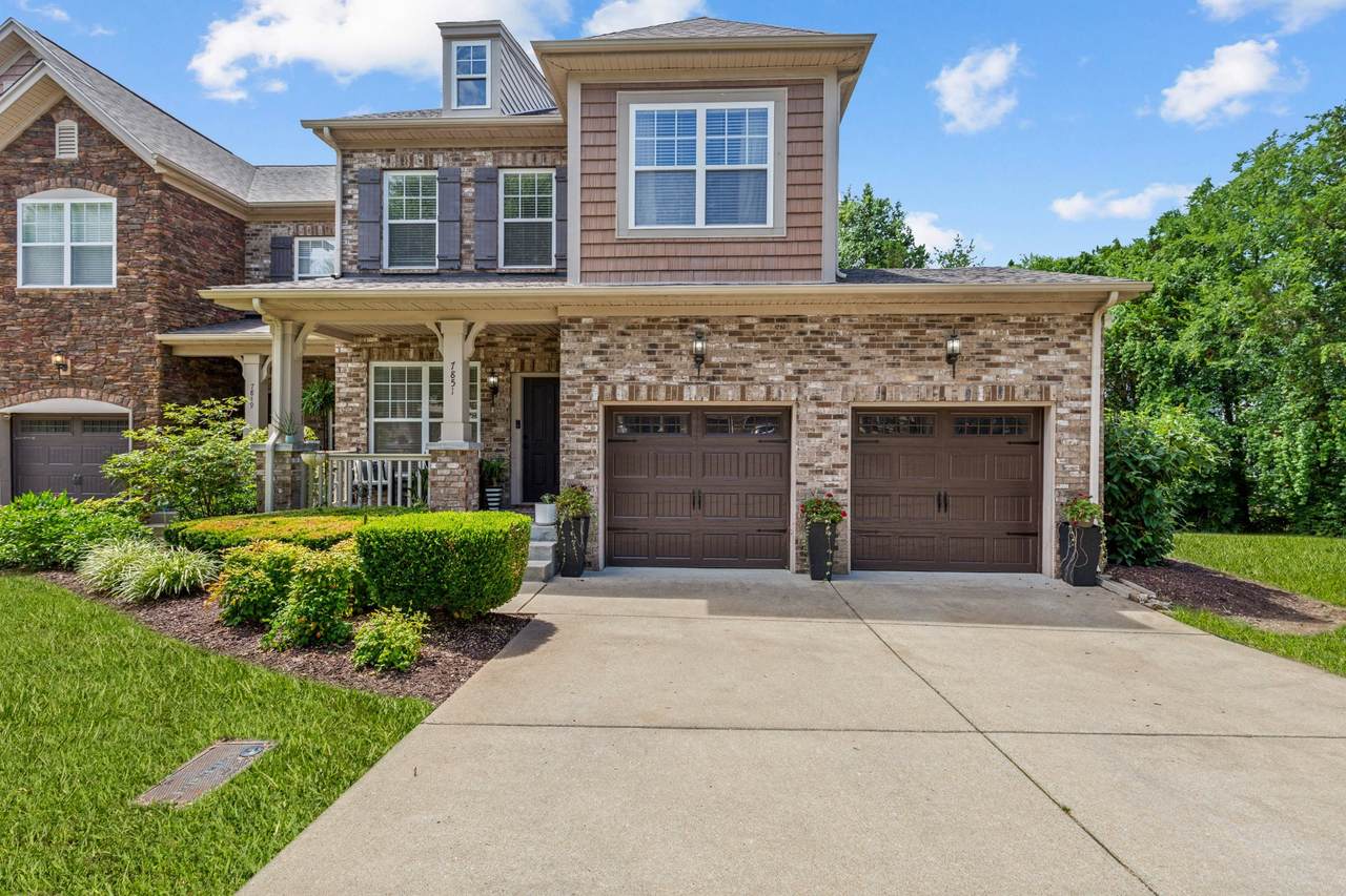 7851 Kemberton Dr - Photo 1