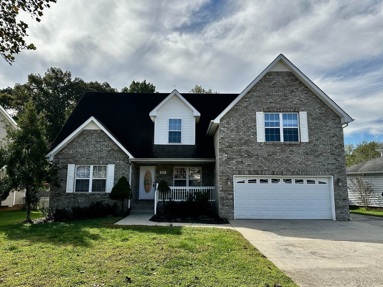 587 Winding Bluff Way - Photo 1