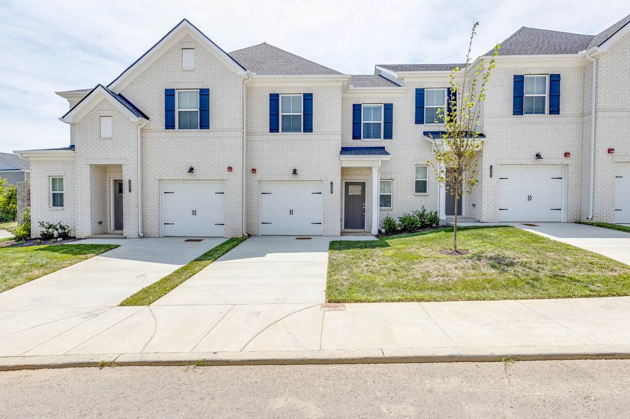 204 Douglas Bend Rd - Photo 1