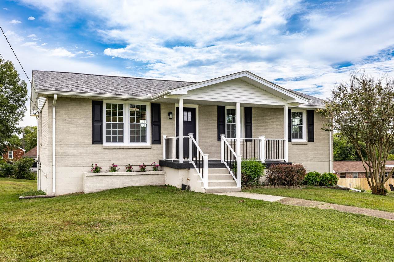 304 Marita Ave - Photo 1