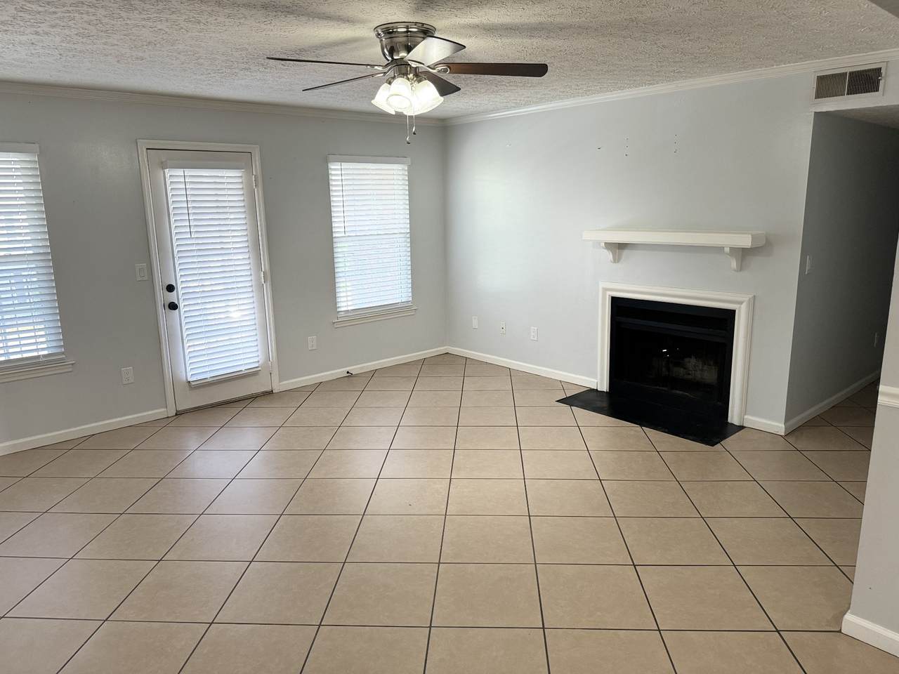 2258 Lebanon Pike - Photo 1