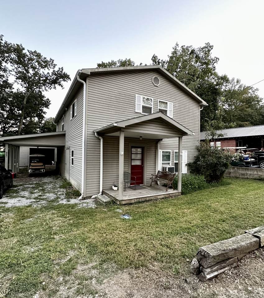 279 Tennessee Dr - Photo 1