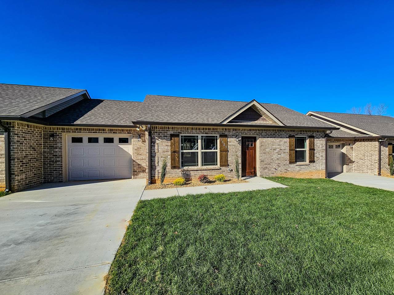 1525 Green Lane - Photo 1