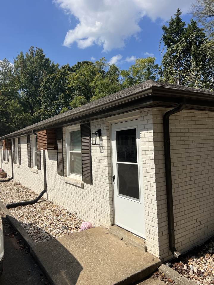 824 Central Ave - Photo 1