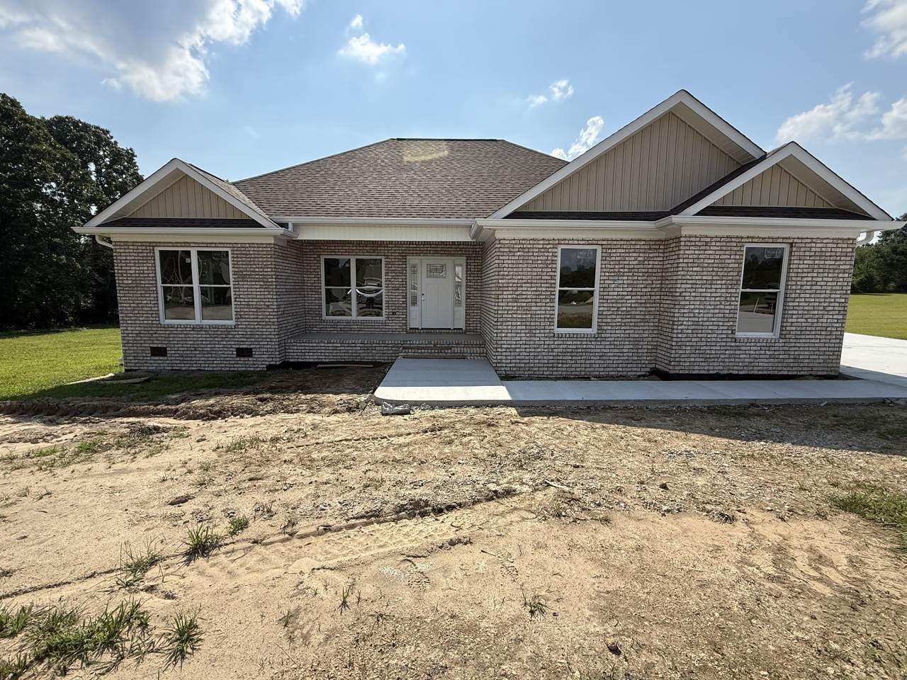 124 Blaine Ln - Photo 1