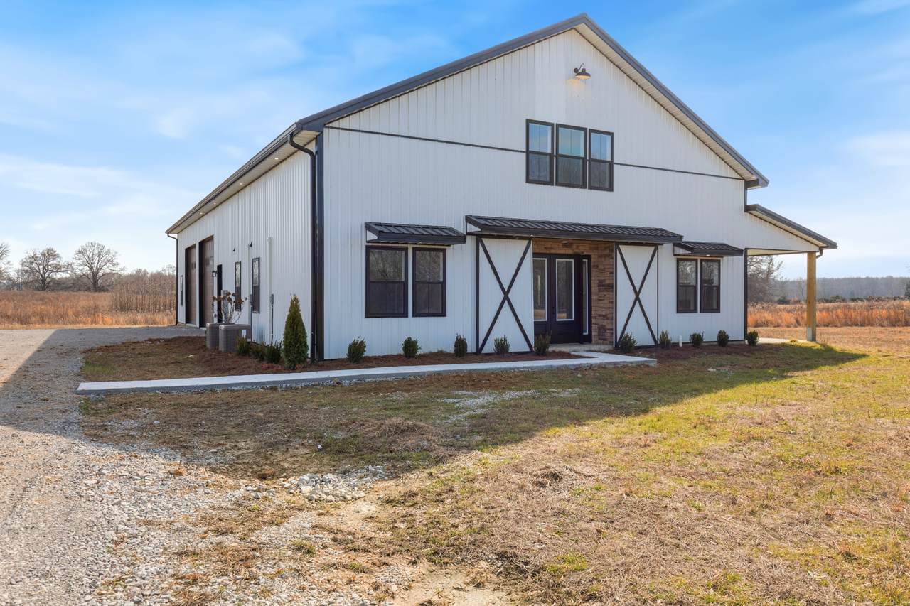 1807 Three Island Road - Photo 1