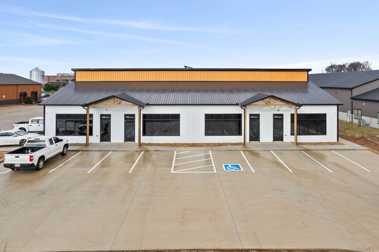 1030 Smokestack Dr Suite C - Photo 1