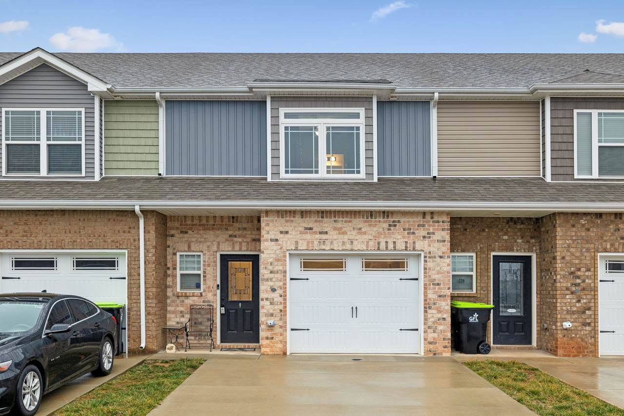332 Fallow Cir - Photo 1