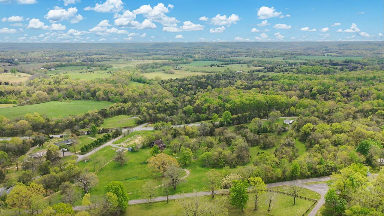 320 Mount Olivet Rd - Photo 1