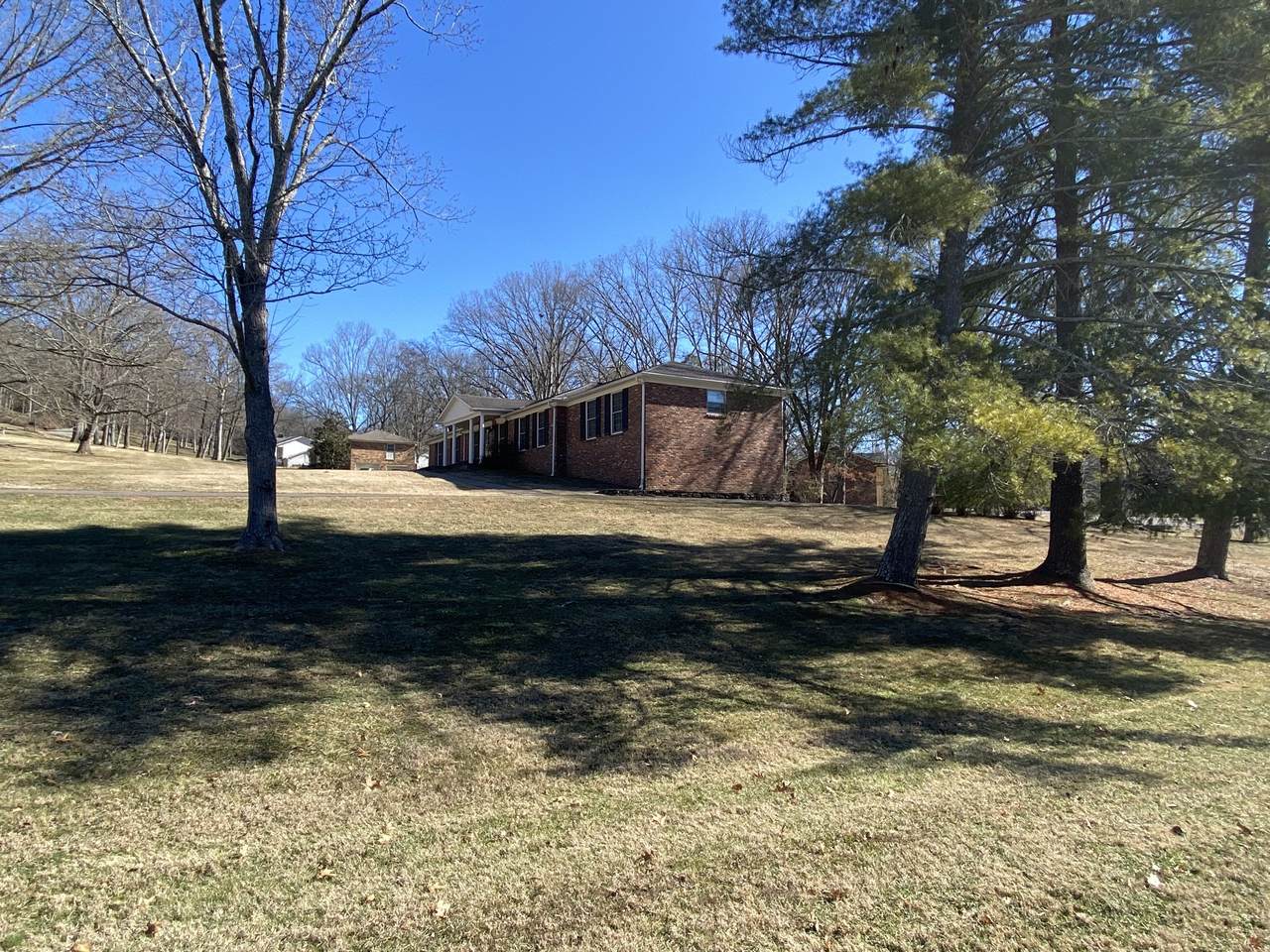 https://bt-photos.global.ssl.fastly.net/nashville/1280_boomver_2_RTC2796133-1.jpg