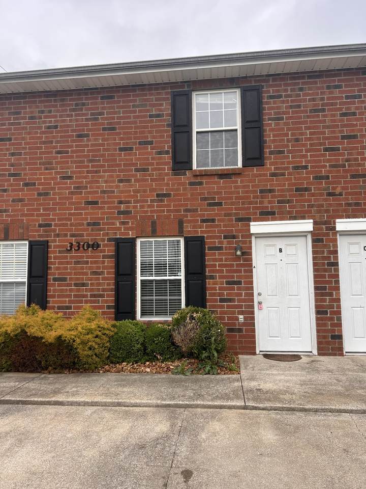 3300 Royster Ln - Photo 1