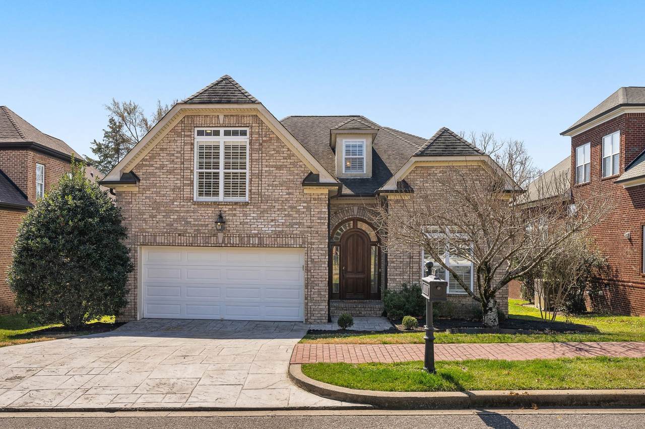 1018 Isaac Franklin Dr - Photo 1