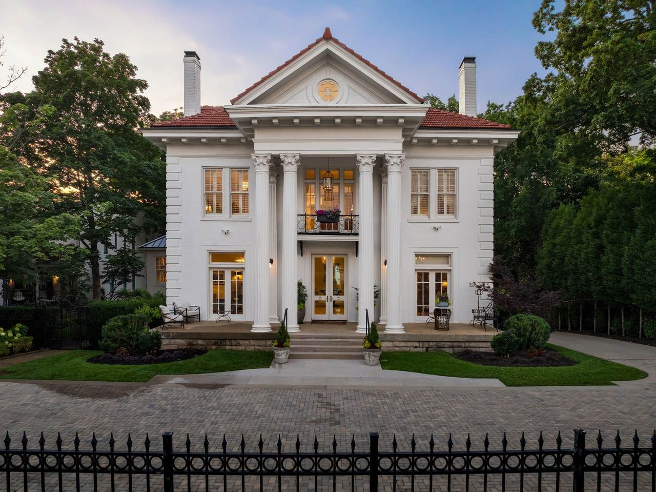 3728 West End Ave - Photo 1