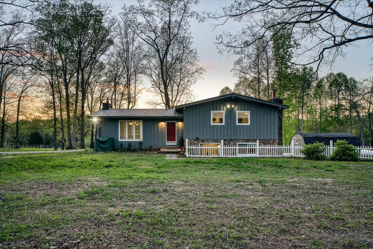 1563 Boyd Creek Rd - Photo 1