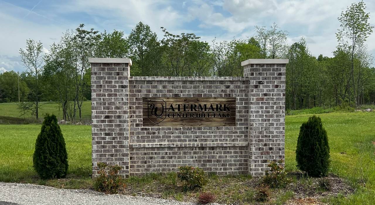 9360 Medlin Rd - Photo 1