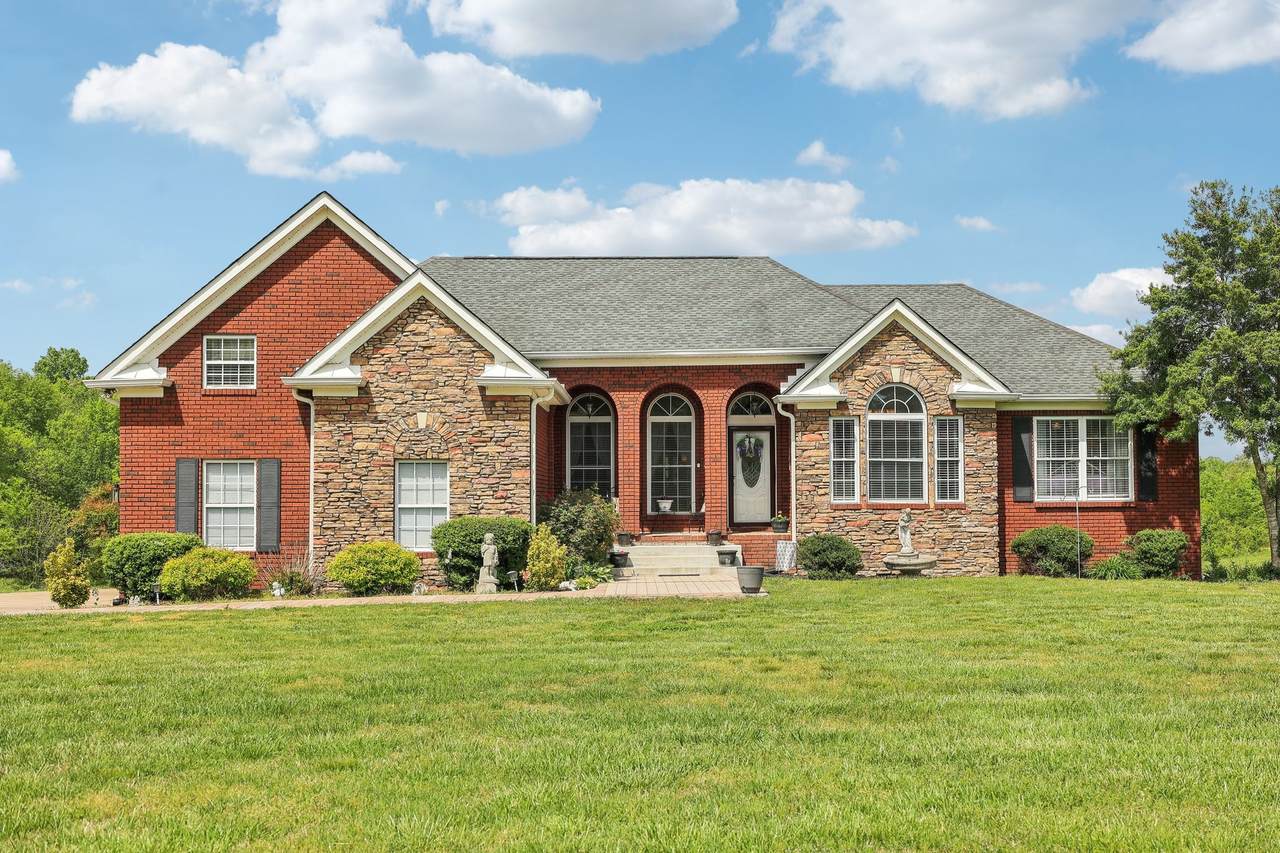 4025 Moore Hollow Rd - Photo 1