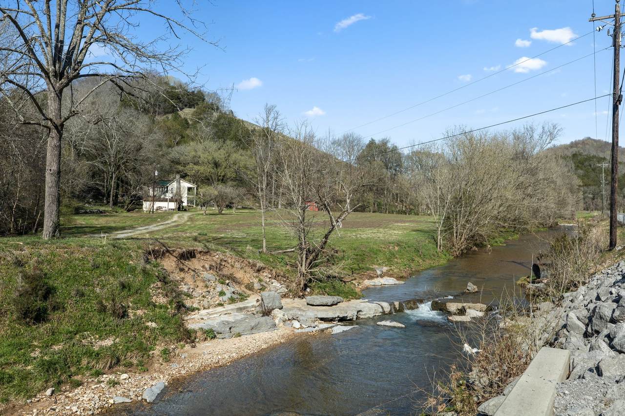 2203 Stones River Rd - Photo 1