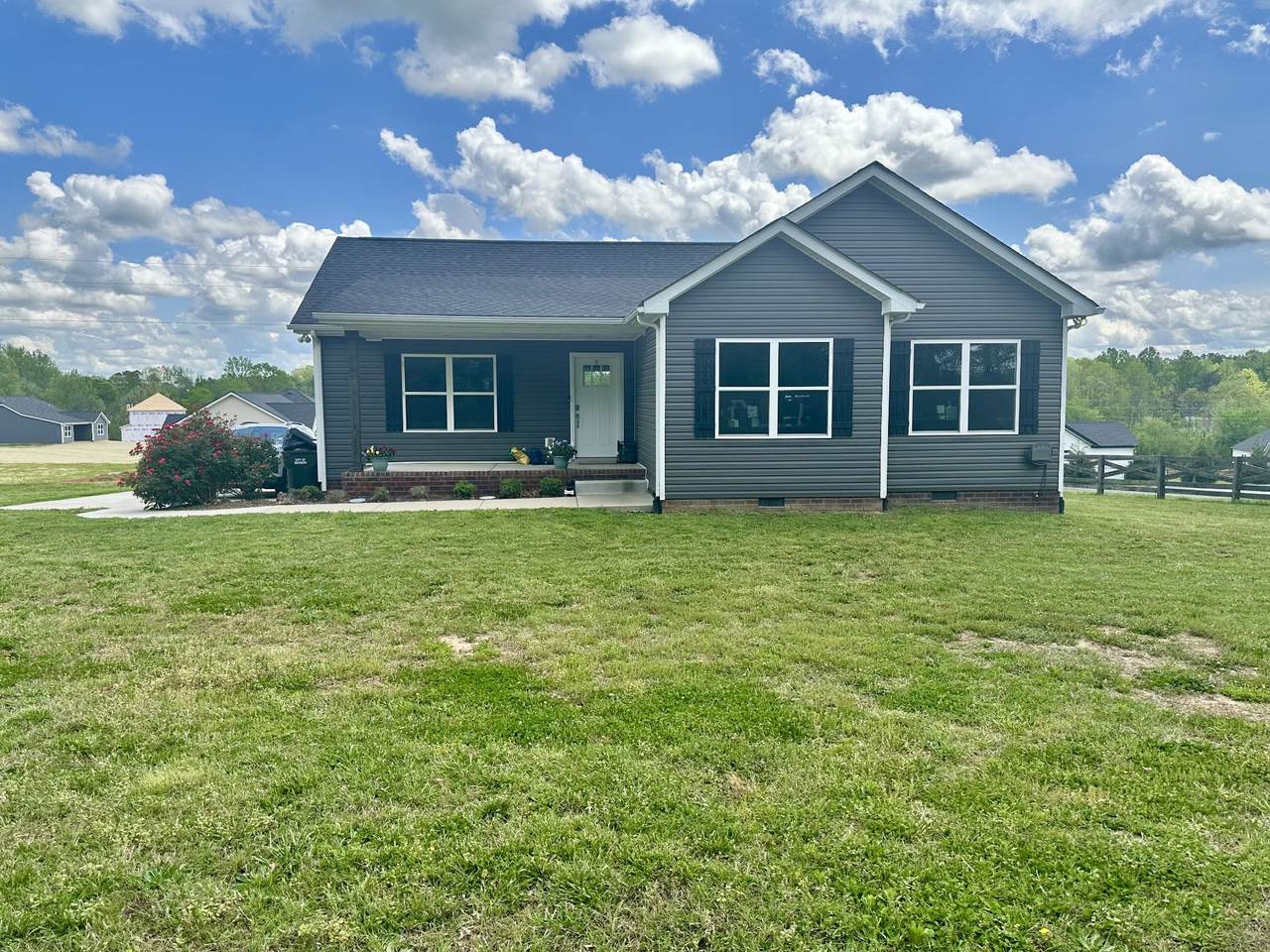 1016 Northside Dr - Photo 1