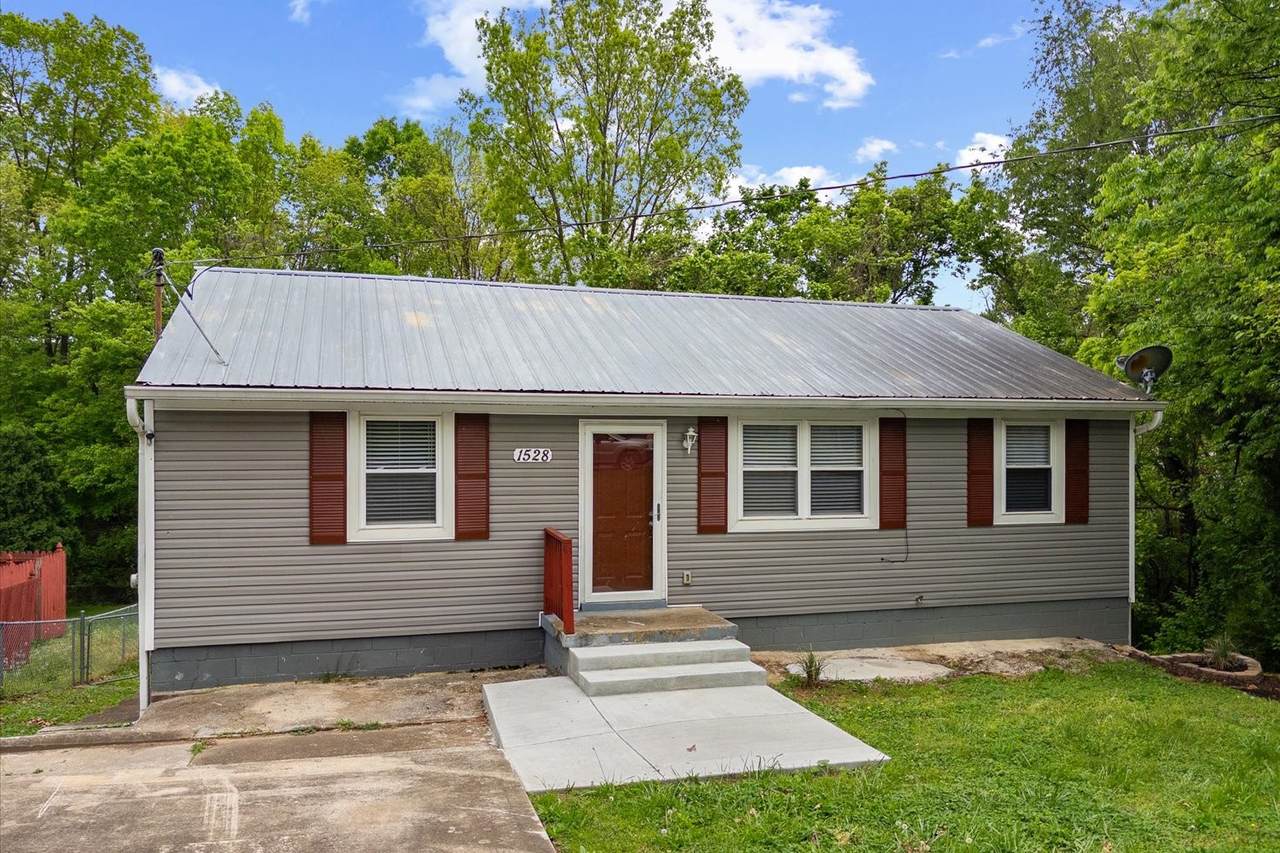 1528 Cherry Tree Dr - Photo 1