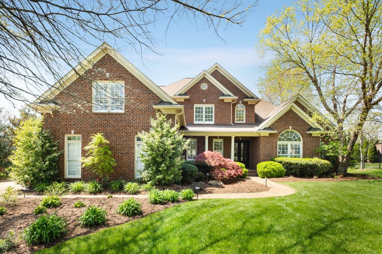 1136 Haverhill Dr - Photo 1