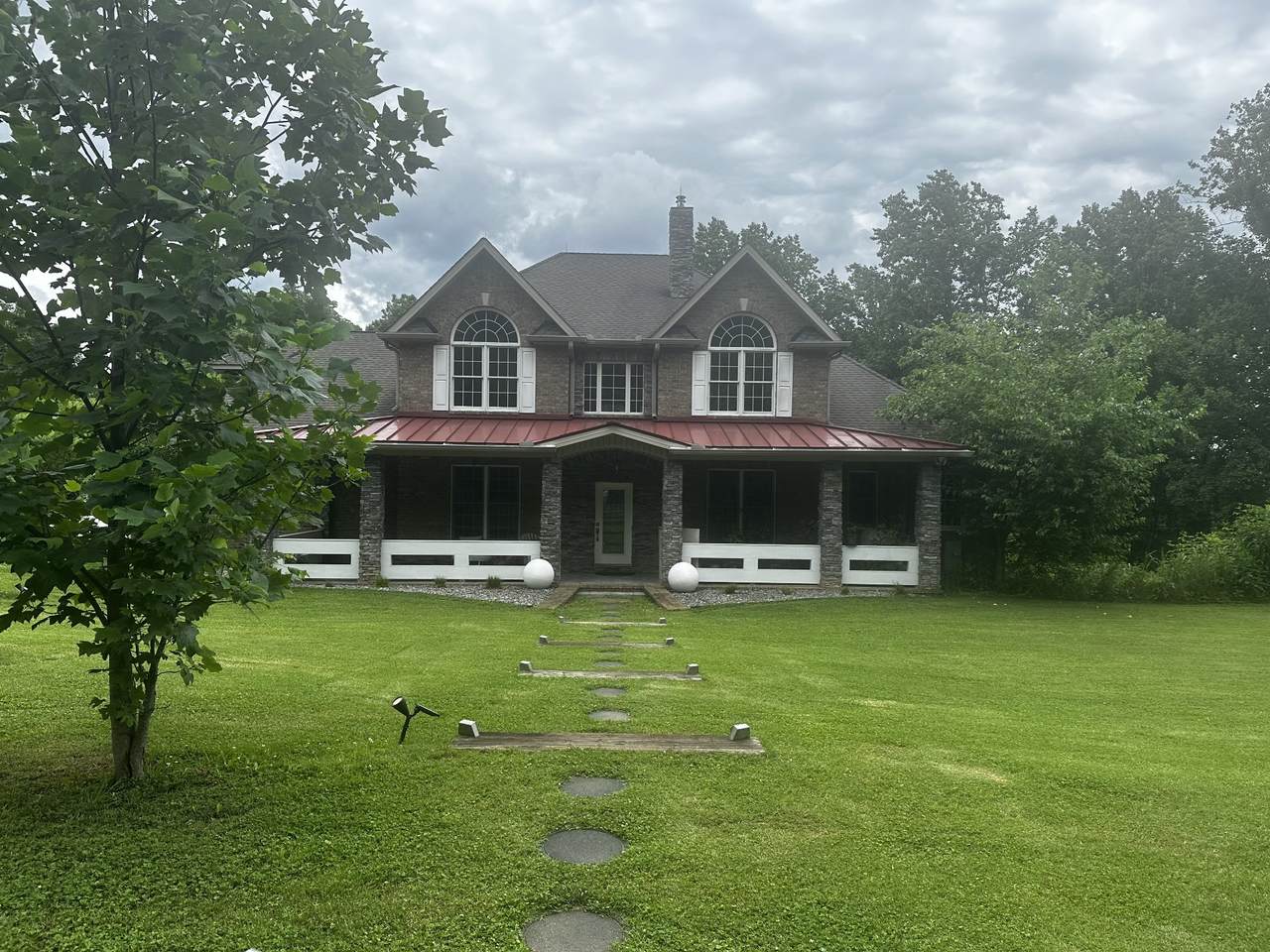 https://bt-photos.global.ssl.fastly.net/nashville/1280_boomver_2_RTC2824190-1.jpg