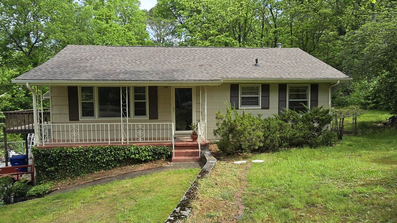 133 Hill Road - Photo 1