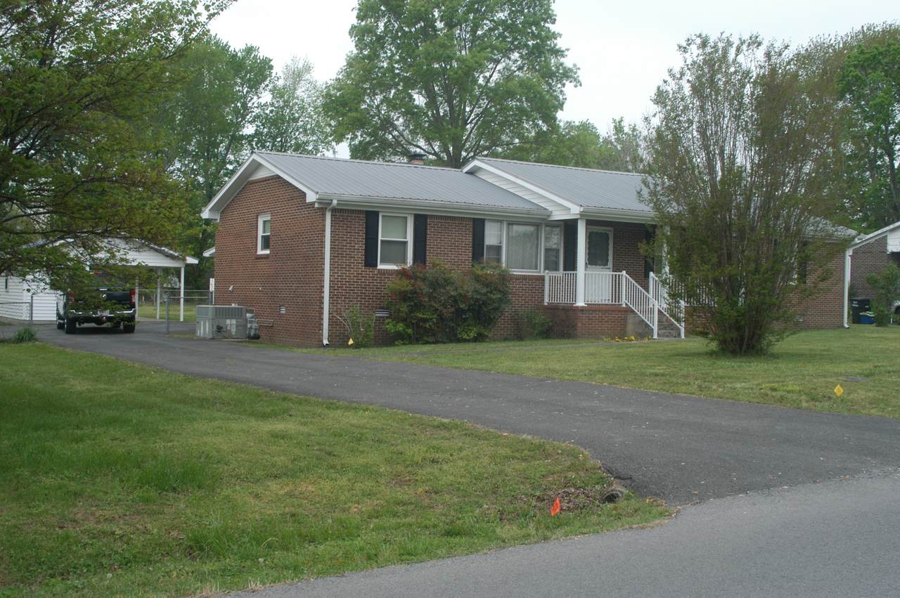 https://bt-photos.global.ssl.fastly.net/nashville/1280_boomver_2_RTC2824508-1.jpg