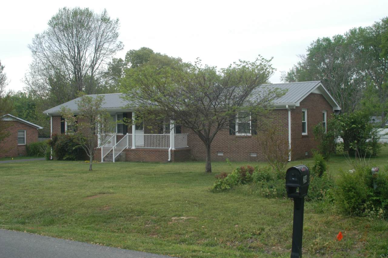 https://bt-photos.global.ssl.fastly.net/nashville/1280_boomver_2_RTC2824508-1.jpg