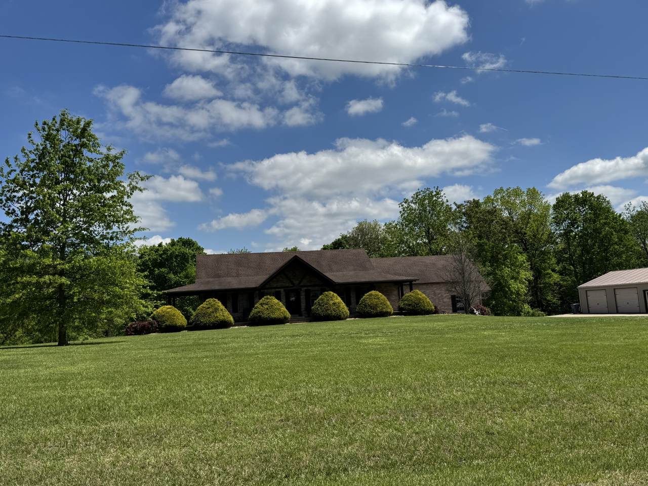 https://bt-photos.global.ssl.fastly.net/nashville/1280_boomver_2_RTC2824934-1.jpg