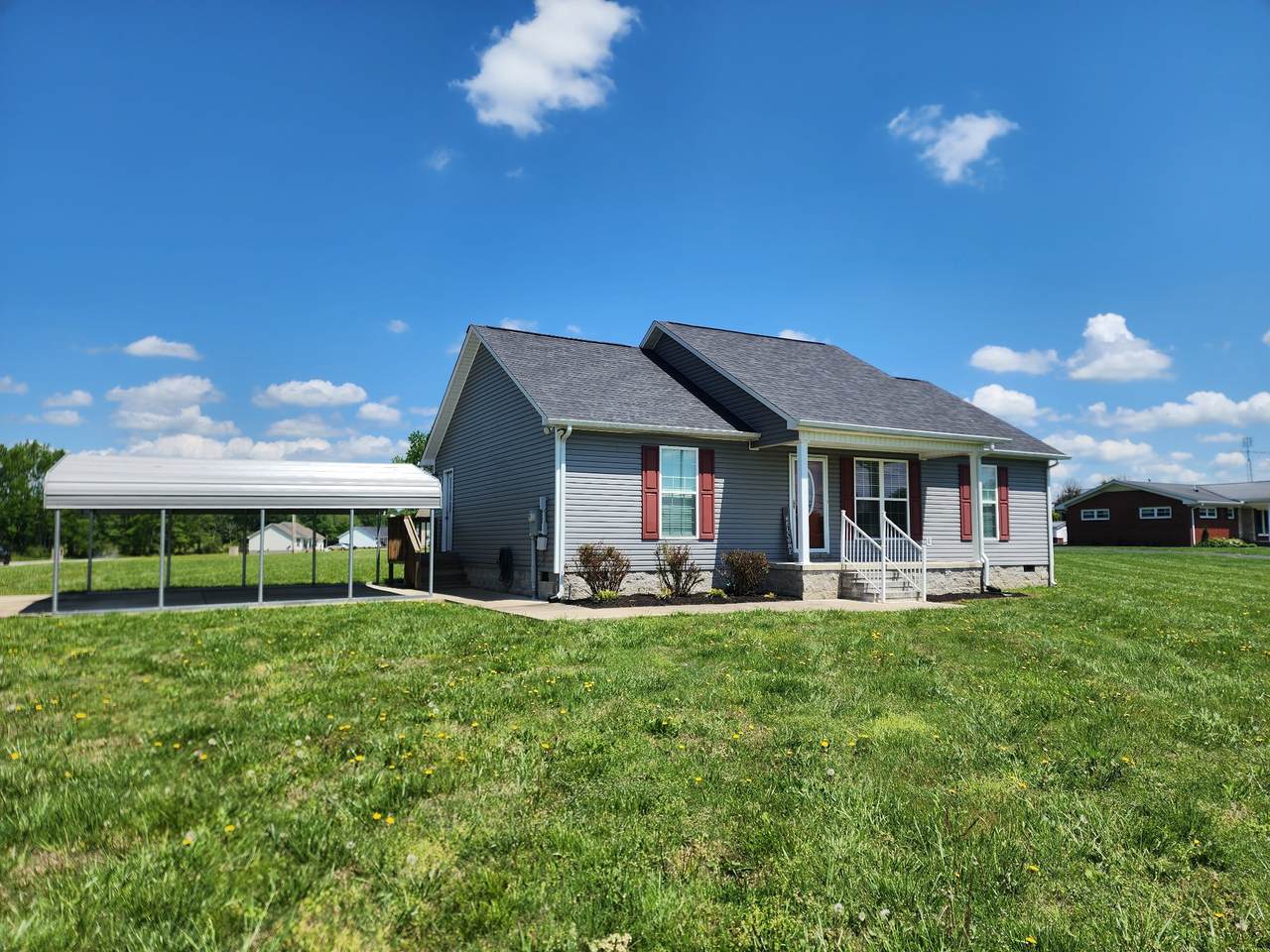 882 Prosser Rd - Photo 1