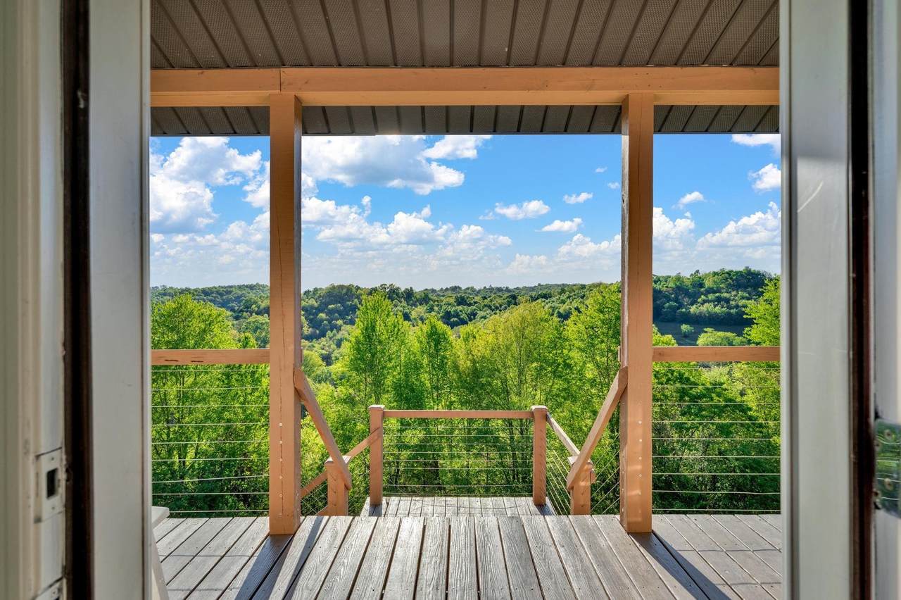 https://bt-photos.global.ssl.fastly.net/nashville/1280_boomver_2_RTC2825019-1.jpg