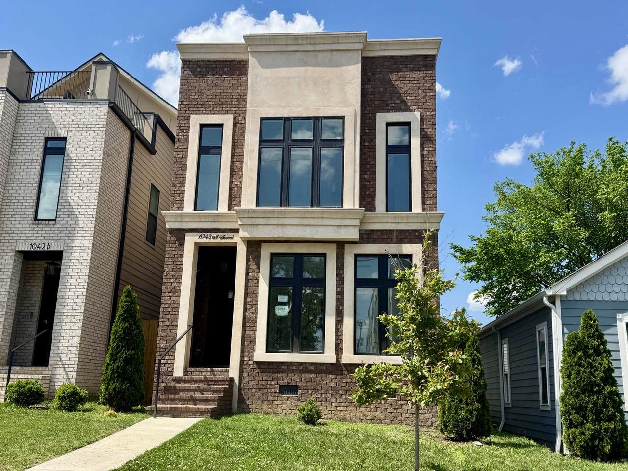 1042 Scovel St - Photo 1