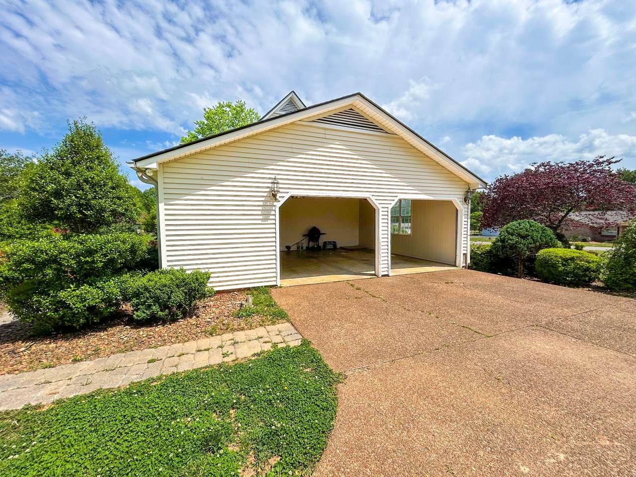 https://bt-photos.global.ssl.fastly.net/nashville/1280_boomver_2_RTC2825234-1.jpg