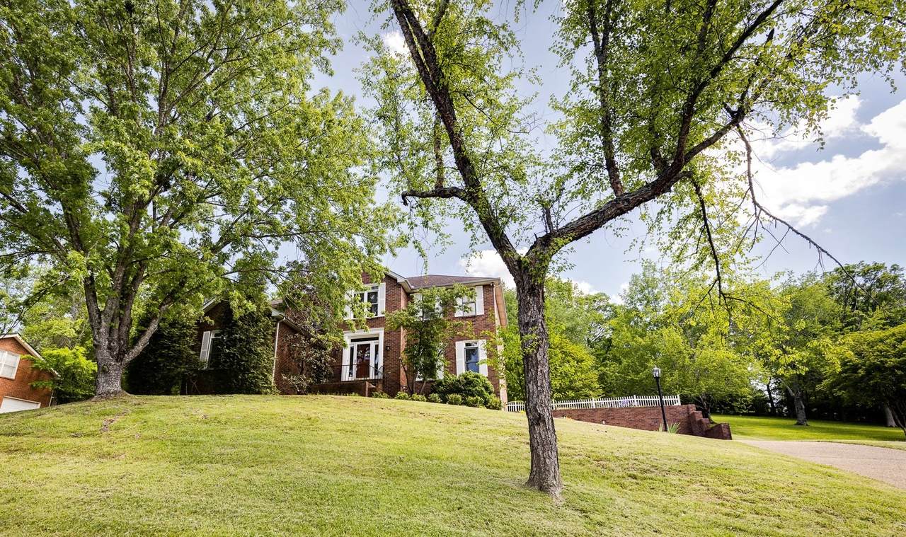 5720 Templegate Dr - Photo 1